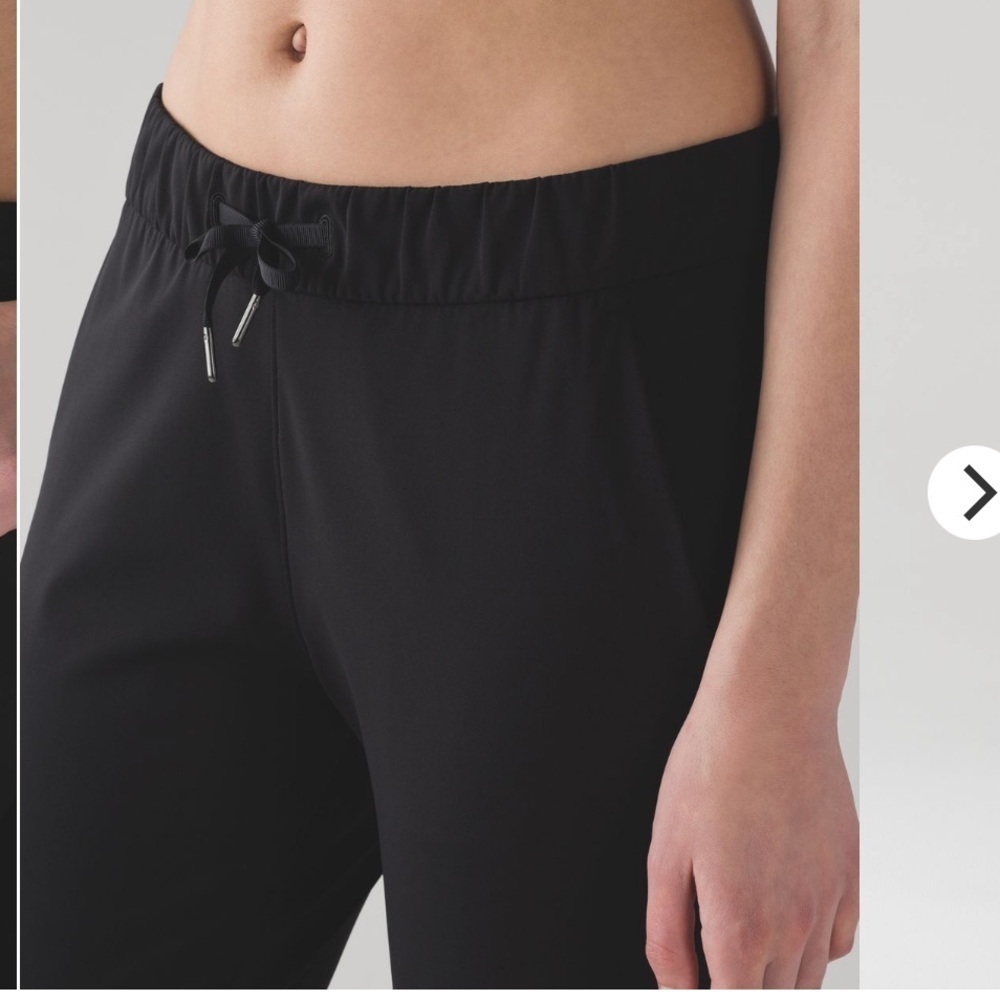 Lululemon on the fly pants 28” - Picture 4 of 11
